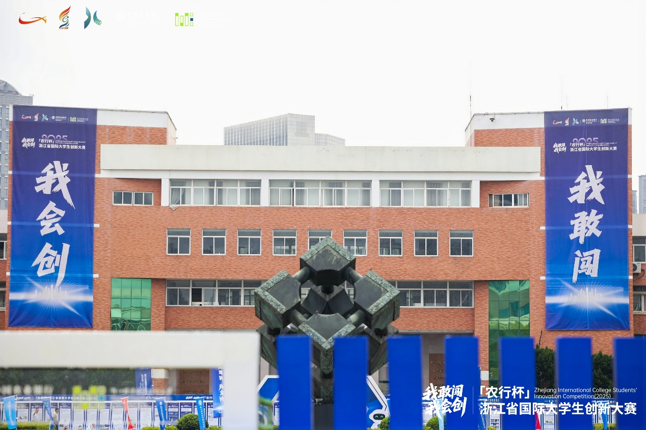 1415380102jr.png