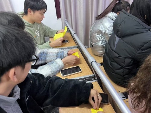 图片 4.jpg 图片 4.jpg