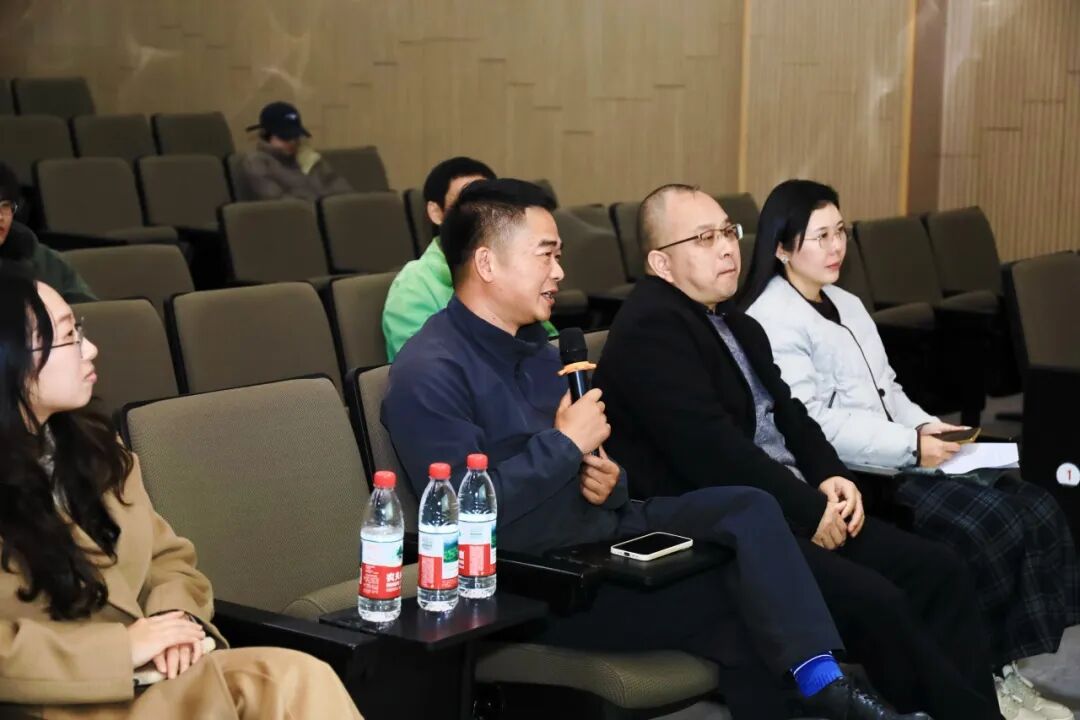 微信图片_20251215173205_371_3.jpg 微信图片_20251215173205_371_3.jpg