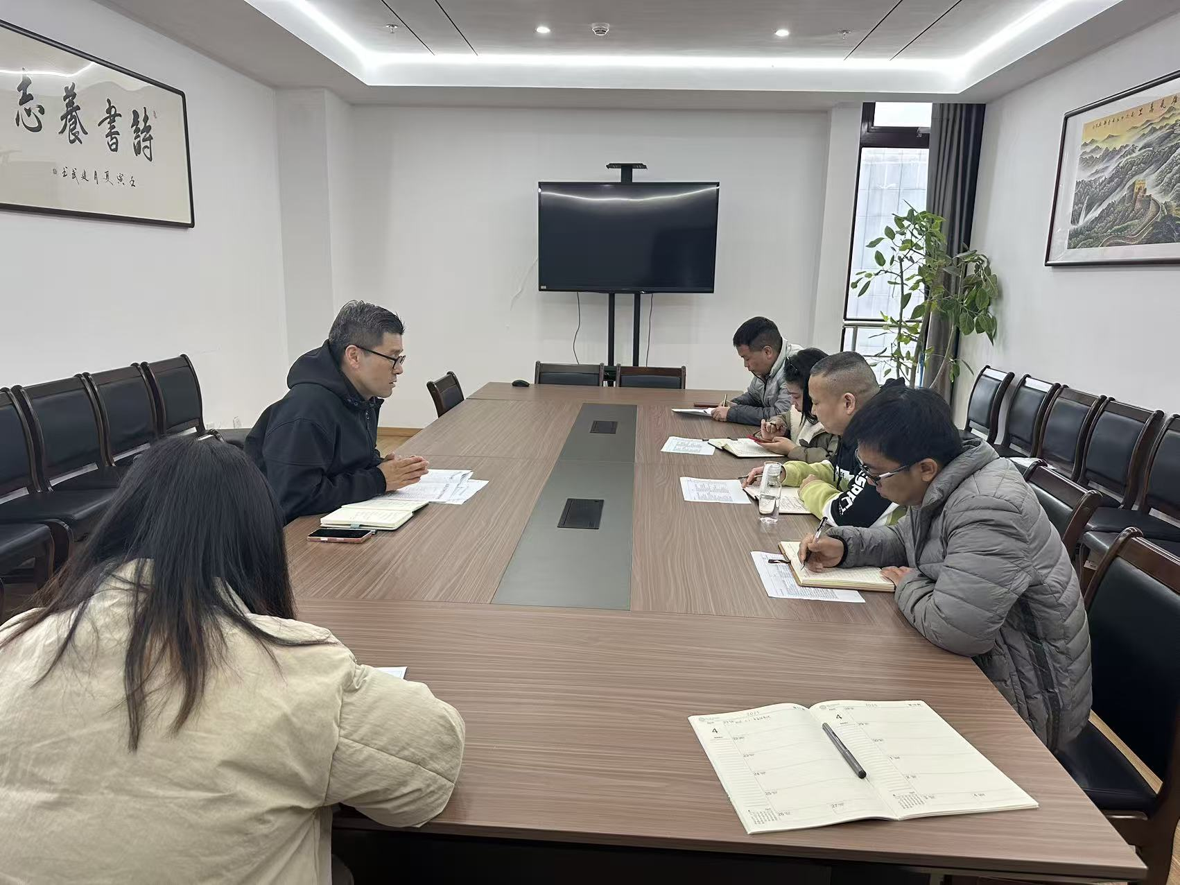 系主任会议2.png 系主任会议2.png