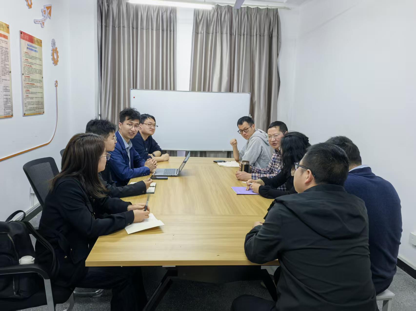 fe5f093592cc4916193a3cb6f4c01f32.jpg fe5f093592cc4916193a3cb6f4c01f32.jpg