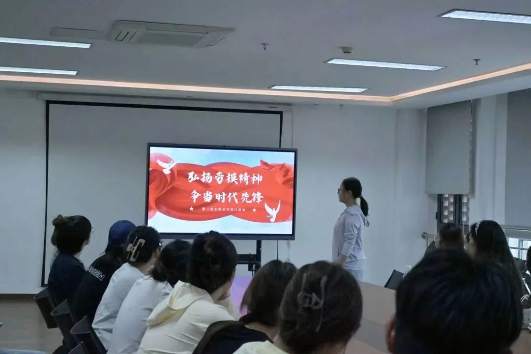 82b881bf0dedafde9cd0a0702af14136.jpg 82b881bf0dedafde9cd0a0702af14136.jpg